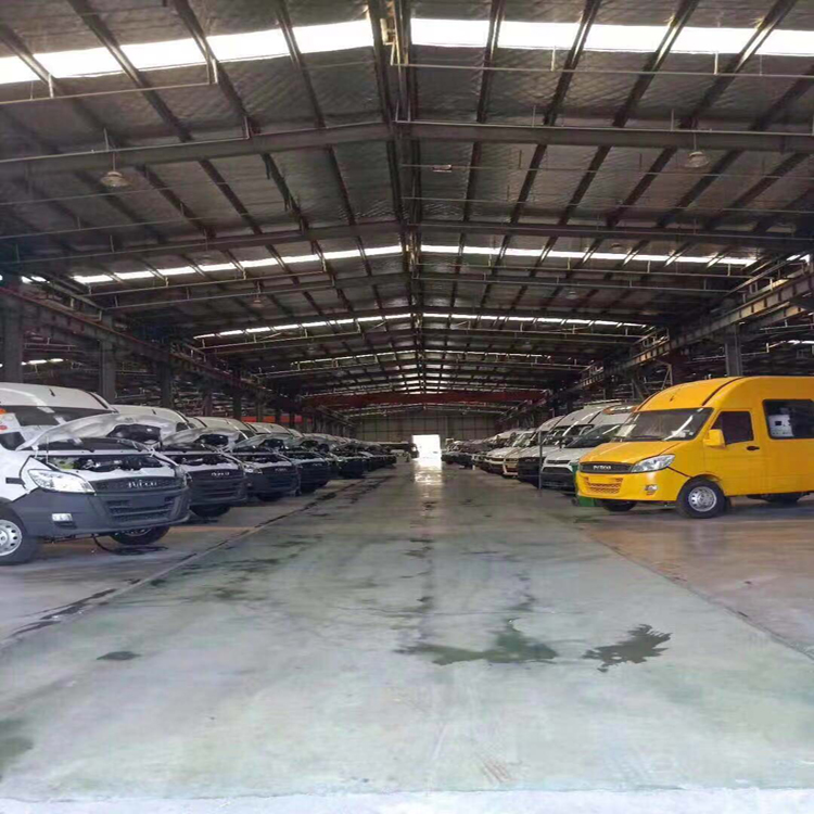 鴻運(yùn)車(chē)間