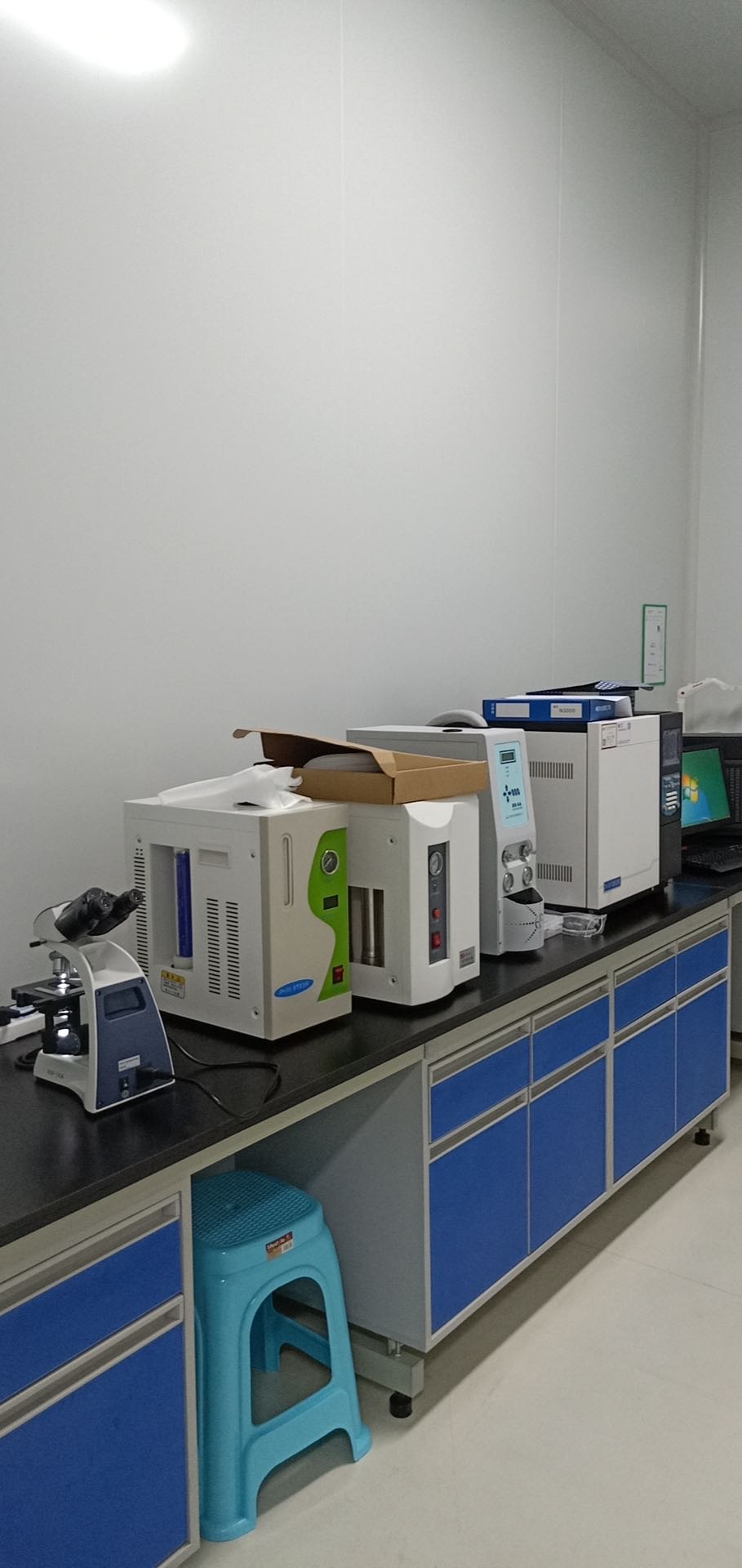 實(shí)驗(yàn)室口罩檢測設(shè)備