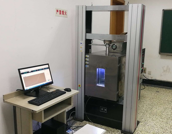 高低溫拉力試驗機現(xiàn)場培訓實拍